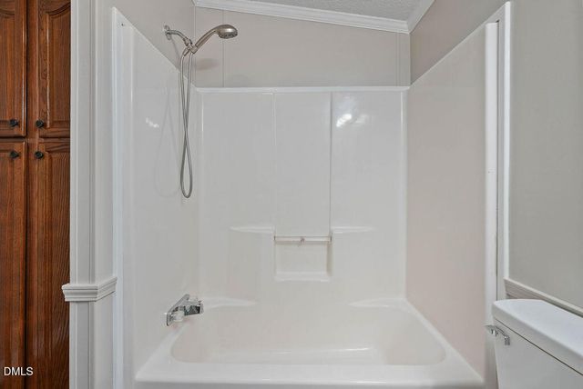 862 Maynard Lake Road, Erwin, NC 28339