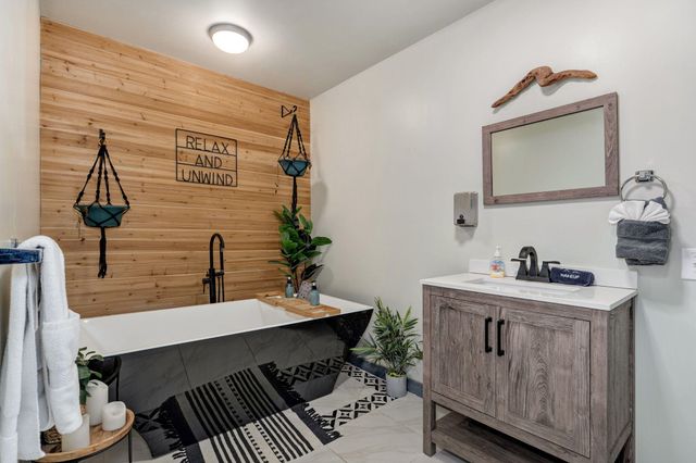 510 Chisholm Trail, Forsyth, MO 65653