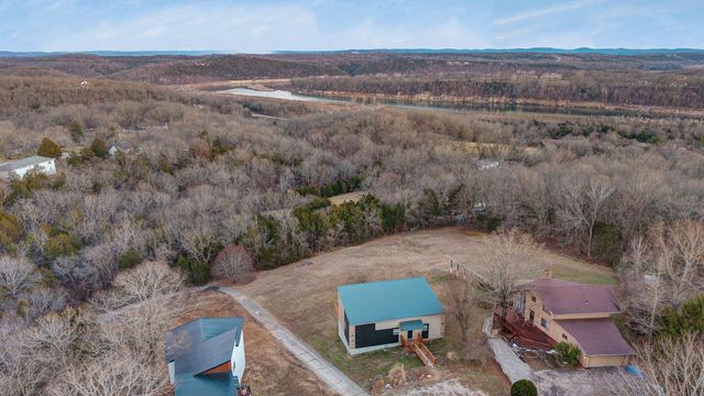 510 Chisholm Trail, Forsyth, MO 65653