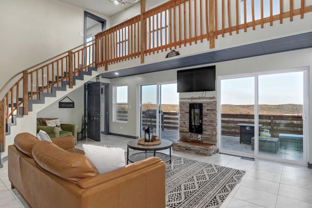 510 Chisholm Trail, Forsyth, MO 65653