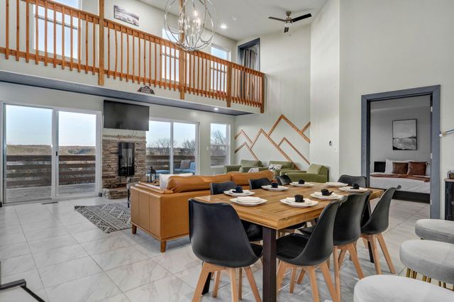 510 Chisholm Trail, Forsyth, MO 65653