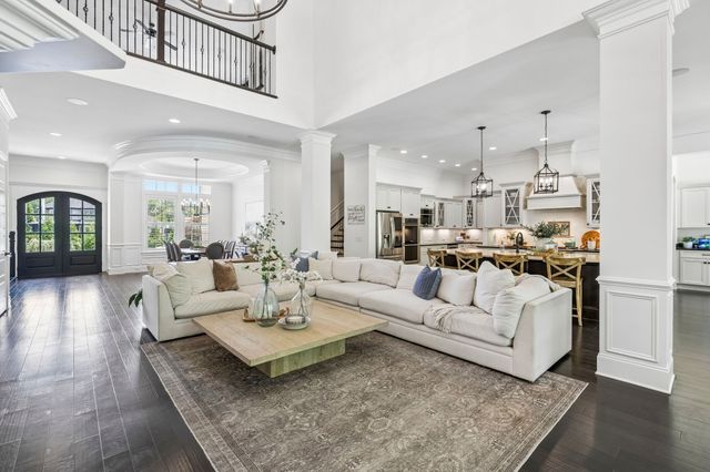 1745 Umbria Dr, Brentwood, TN 37027