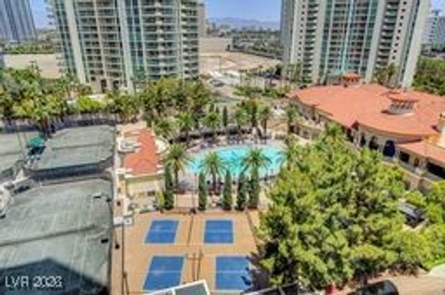 2877 Paradise Road 904, Las Vegas, NV 89109