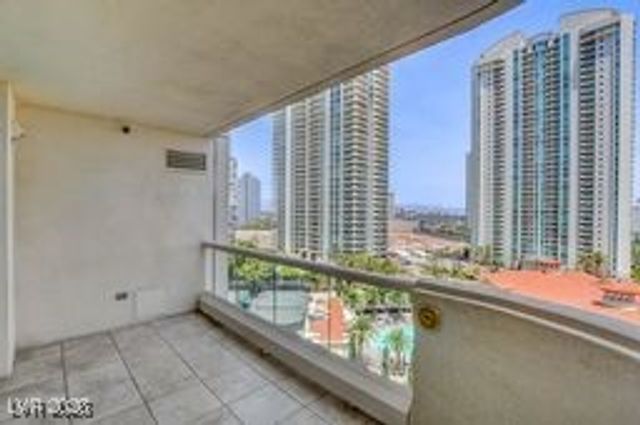 2877 Paradise Road 904, Las Vegas, NV 89109