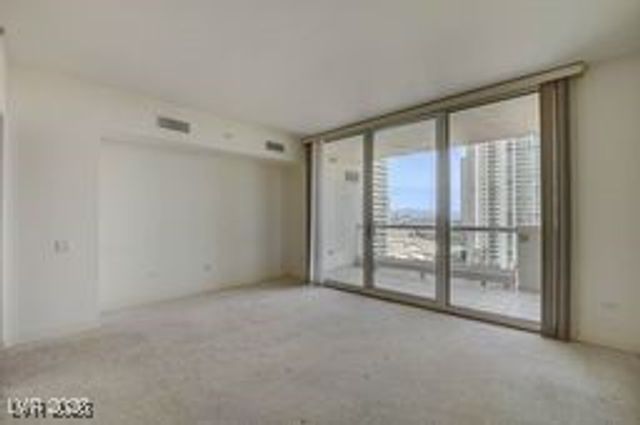 2877 Paradise Road 904, Las Vegas, NV 89109