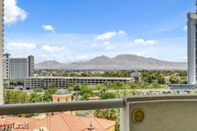 2877 Paradise Road 904, Las Vegas, NV 89109