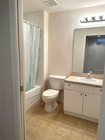 5760 SABAL TRACE DRIVE 202, North Port, FL 34287