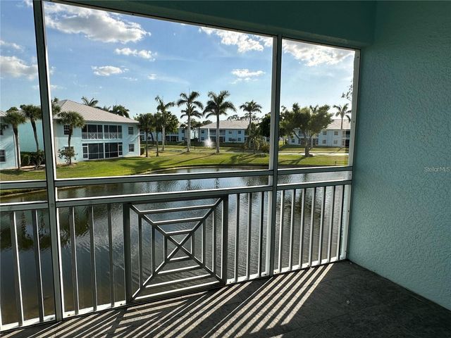 5760 SABAL TRACE DRIVE 202, North Port, FL 34287