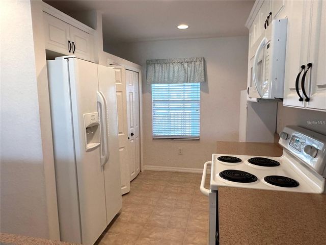 5760 SABAL TRACE DRIVE 202, North Port, FL 34287