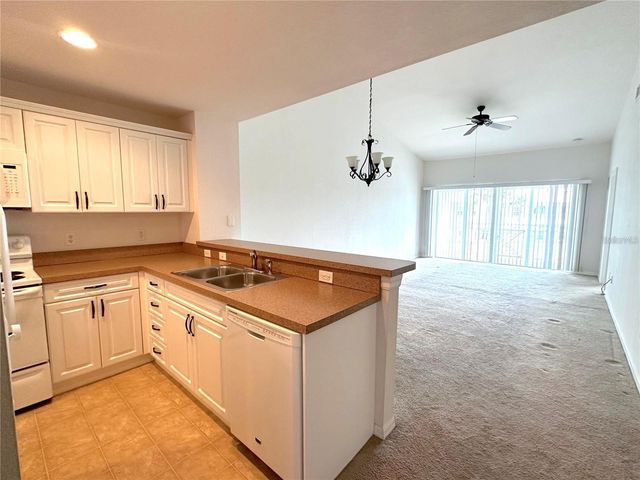 5760 SABAL TRACE DRIVE 202, North Port, FL 34287