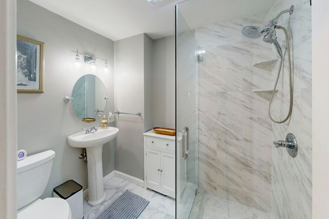 93 Ames St, Quincy, MA 02169