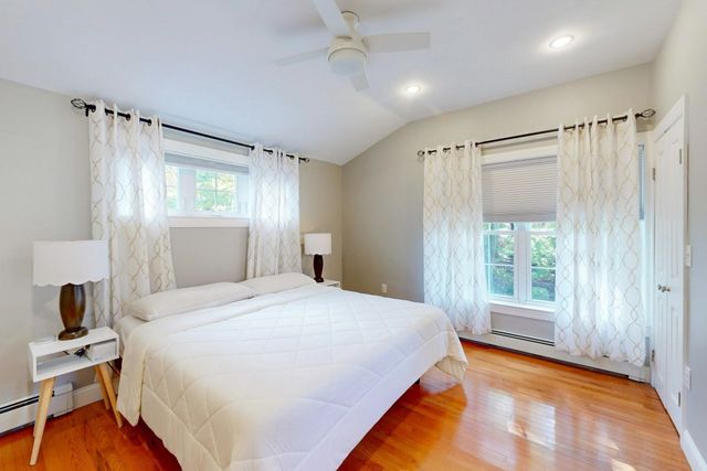 93 Ames St, Quincy, MA 02169