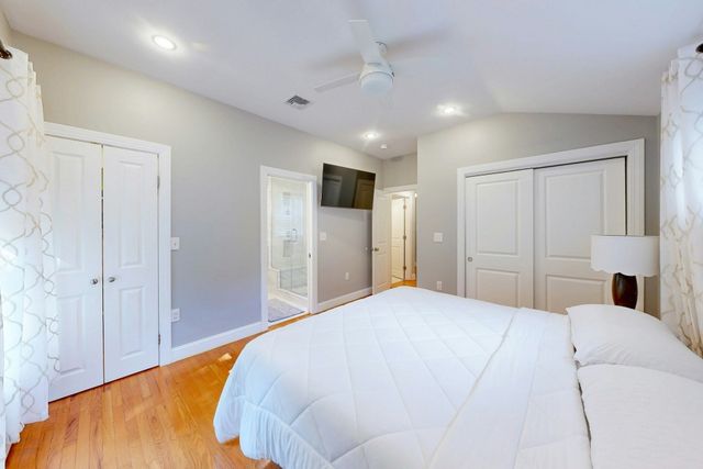 93 Ames St, Quincy, MA 02169