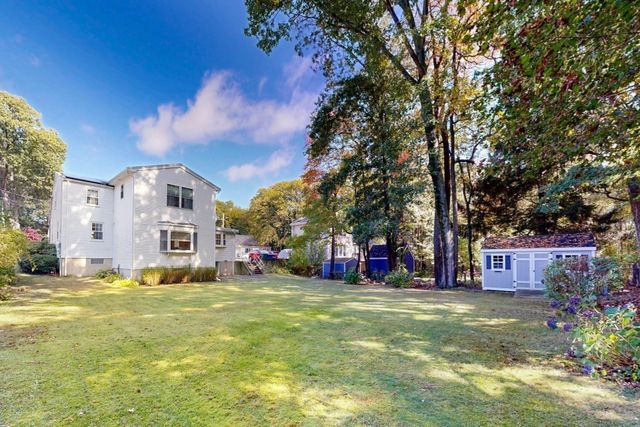 93 Ames St, Quincy, MA 02169