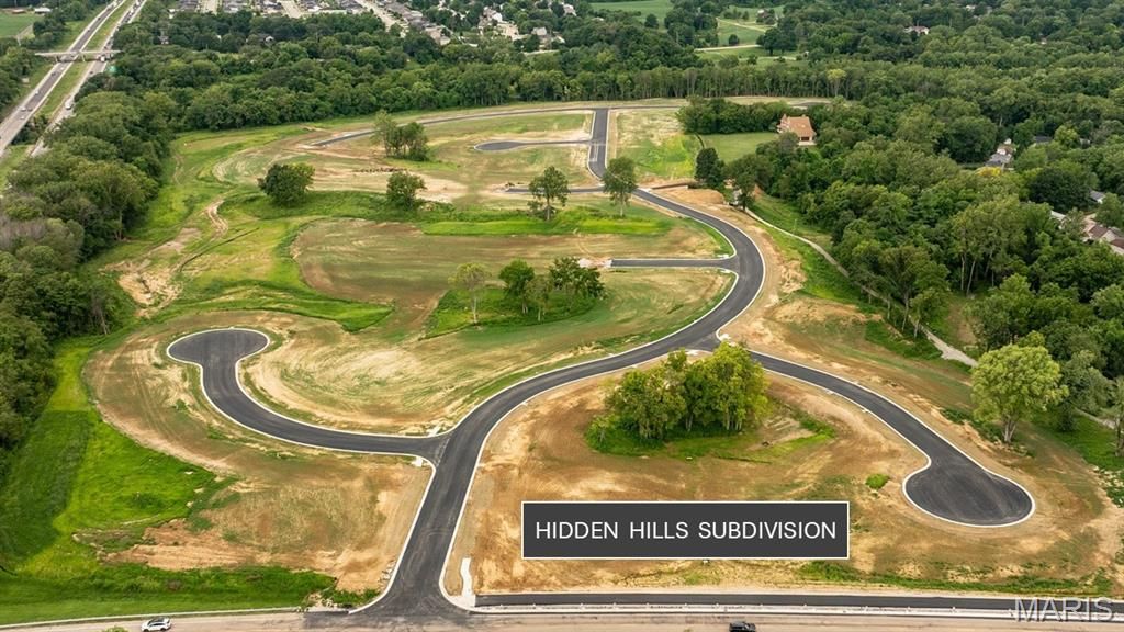 Image 1 of property listing at 420 Hidden Hills Dr. (LOT 87), Glen Carbon, IL 62034