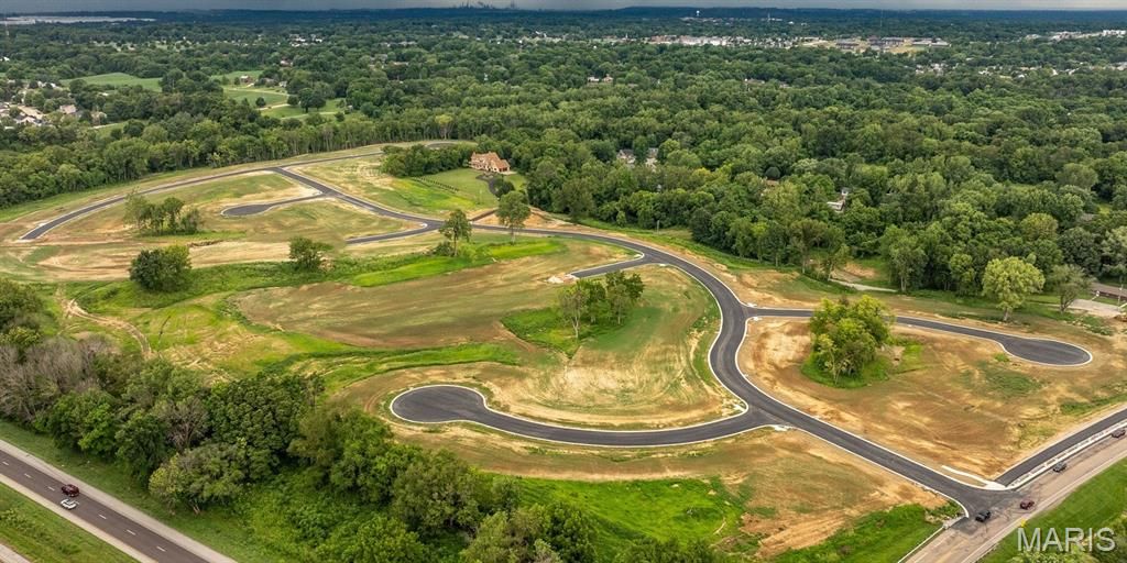 Image 9 of property listing at 420 Hidden Hills Dr. (LOT 87), Glen Carbon, IL 62034