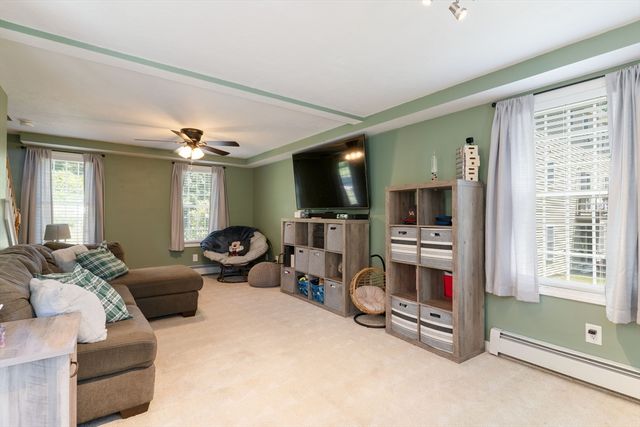 632 Southbridge Road, Warren, MA 01083