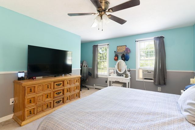 632 Southbridge Road, Warren, MA 01083