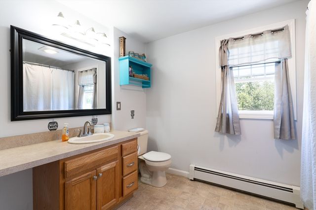 632 Southbridge Road, Warren, MA 01083