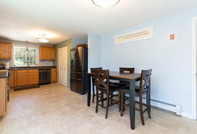 632 Southbridge Road, Warren, MA 01083