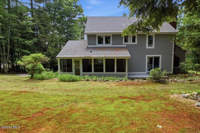 47 Olde Coach Road, Lake George, NY 12824