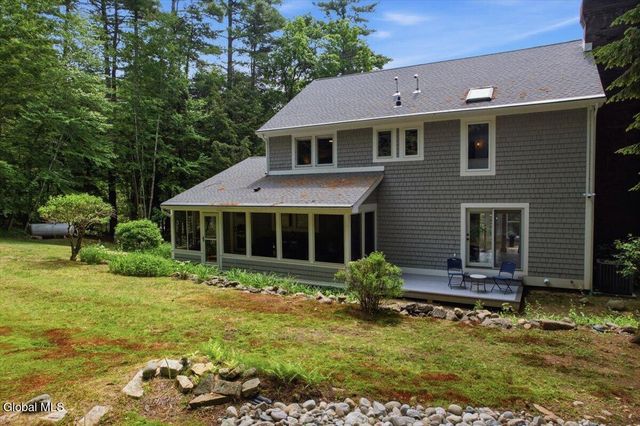 47 Olde Coach Road, Lake George, NY 12824