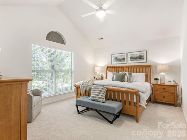 6534 Summertree Lane, Charlotte, NC 28270