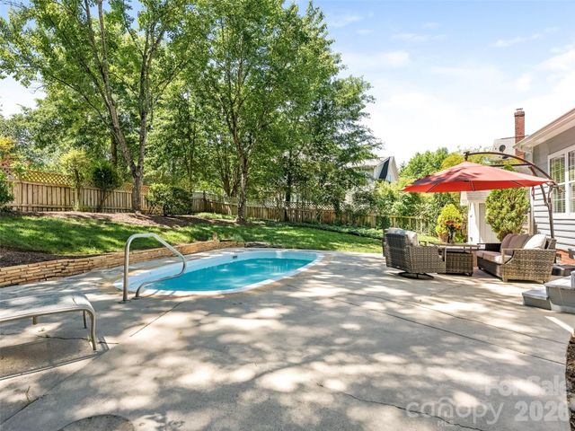 6534 Summertree Lane, Charlotte, NC 28270
