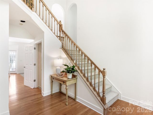 6534 Summertree Lane, Charlotte, NC 28270