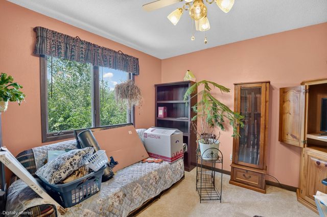 3821 Southlawn Road, Cedar Falls, IA 50613