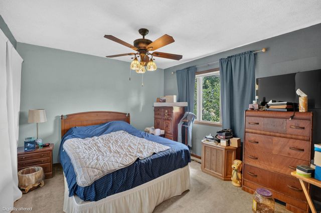 3821 Southlawn Road, Cedar Falls, IA 50613