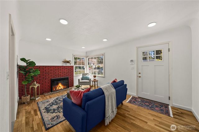 815 119th Street S, Tacoma, WA 98444