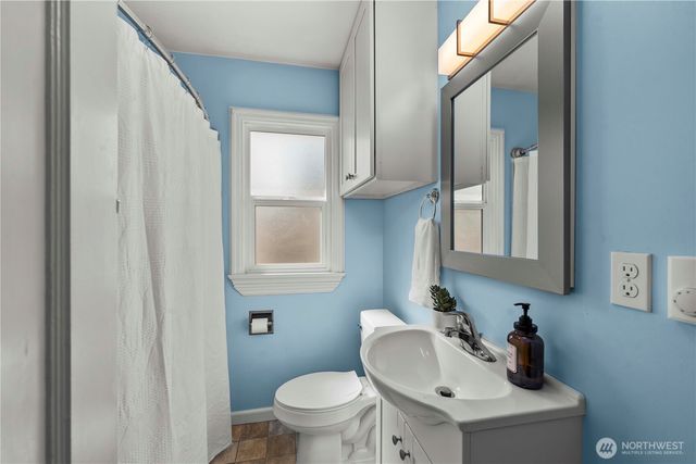 815 119th Street S, Tacoma, WA 98444