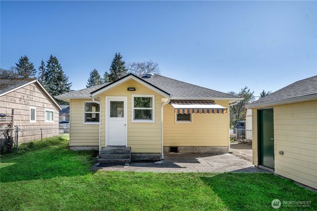 815 119th Street S, Tacoma, WA 98444