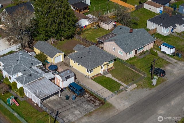 815 119th Street S, Tacoma, WA 98444