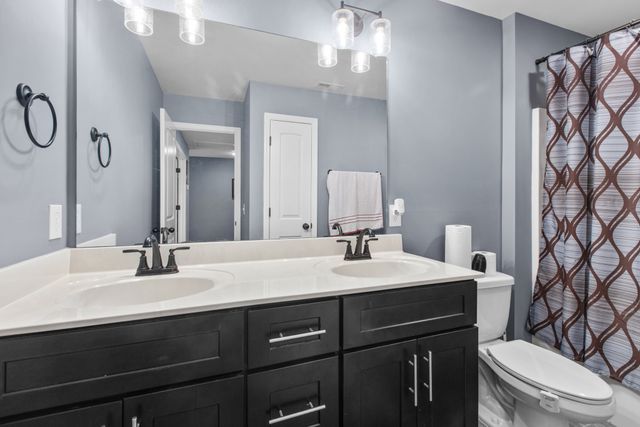 1204 Villa Cir, Lebanon, TN 37090