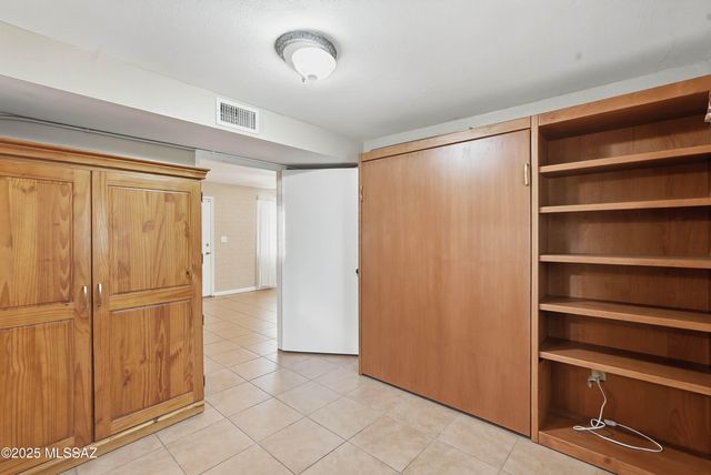 246 S Paseo Pena, Green Valley, AZ 85614