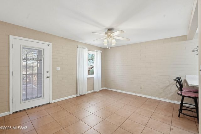 246 S Paseo Pena, Green Valley, AZ 85614