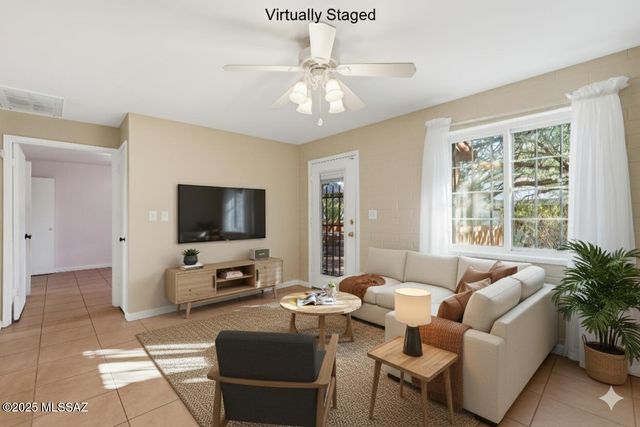 246 S Paseo Pena, Green Valley, AZ 85614