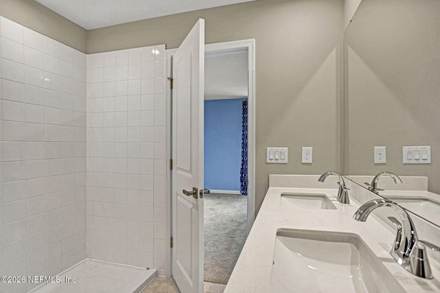 1640 KINSMAN Avenue, Jacksonville, FL 32221