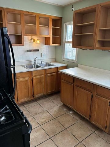 301 S 83rd STREET, Milwaukee, WI 53214