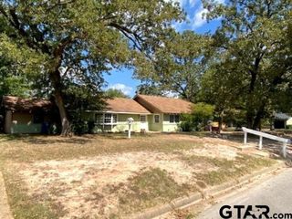 100 Thunderbird Drive, Athens, TX 75751