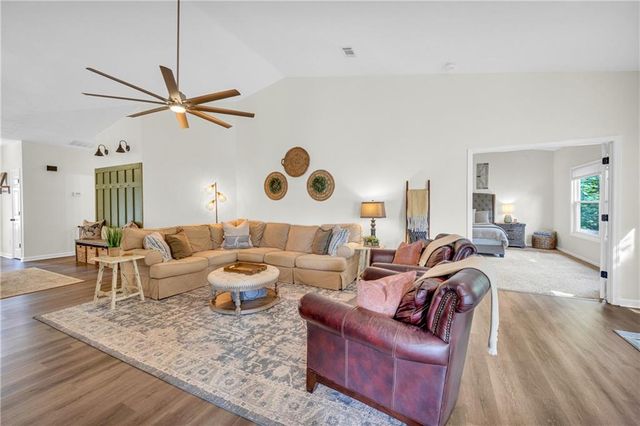 1525 Keystone Drive, Suwanee, GA 30024
