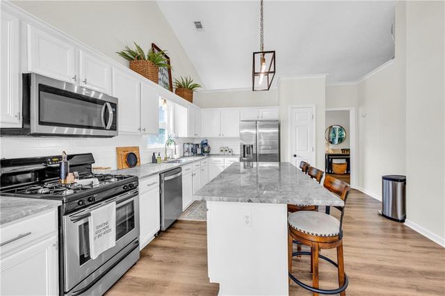 1525 Keystone Drive, Suwanee, GA 30024