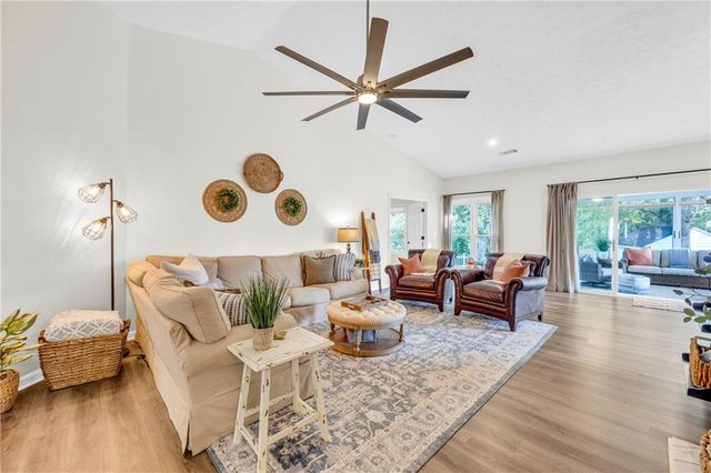 1525 Keystone Drive, Suwanee, GA 30024