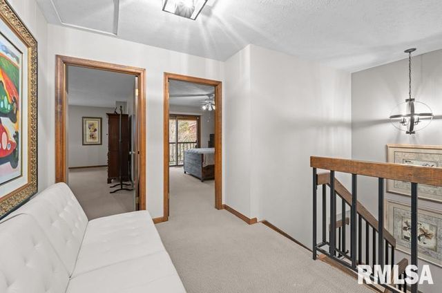 1120 TERRACE PARK Drive, Bettendorf, IA 52722