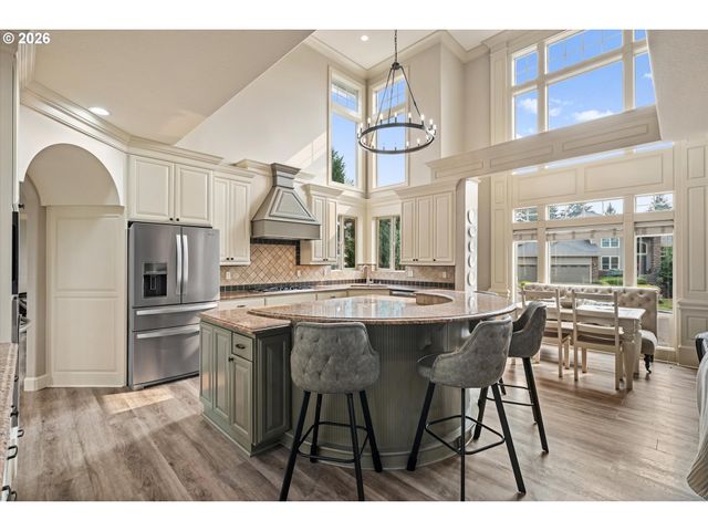3603 Nw OREGON Ct, Camas, WA 98607