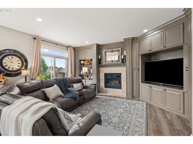 3603 Nw OREGON Ct, Camas, WA 98607