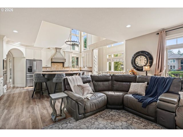 3603 Nw OREGON Ct, Camas, WA 98607