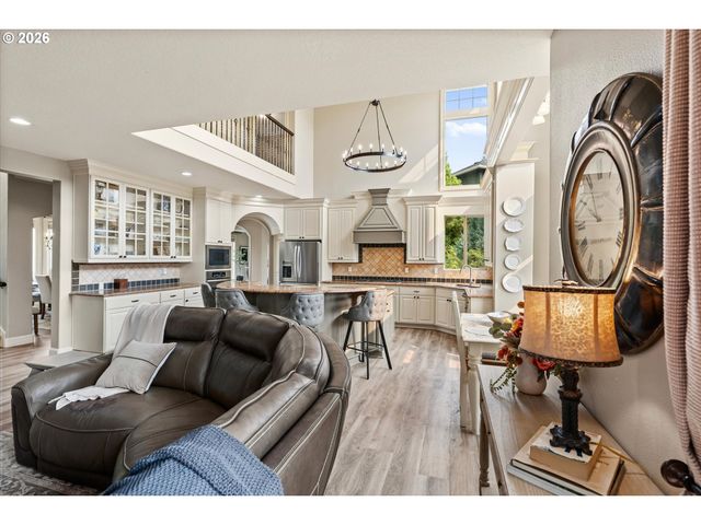 3603 Nw OREGON Ct, Camas, WA 98607